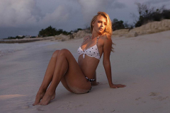 maria-sharapova-sexy-white-bikini