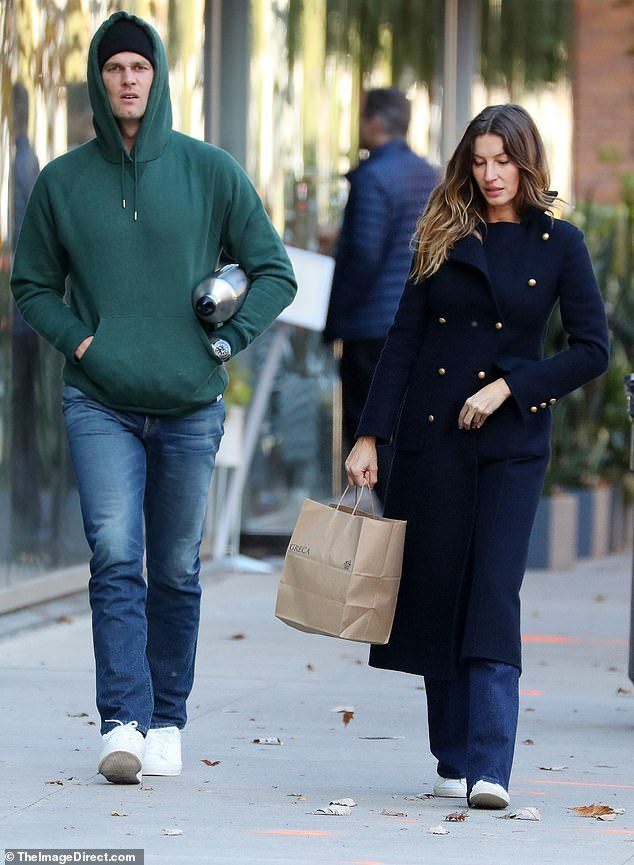 Tom Brady and Gisele Spotted in NYC Shopping This Week ...