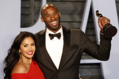 Kobe Bryant and Vanessa Laine Bryant attending the 2018 Vanity Fair Oscar Party hosted by Radhika Jones at Wallis Annenberg Center for the Performing Arts on March 4, 2018 in Beverly Hills, California. | Verwendung weltweit

Where: Beverly Hills, California, United States
When: 04 Mar 2018
Credit: Regina Wagner/Geisler-Fotopress/picture-alliance/Cover Images