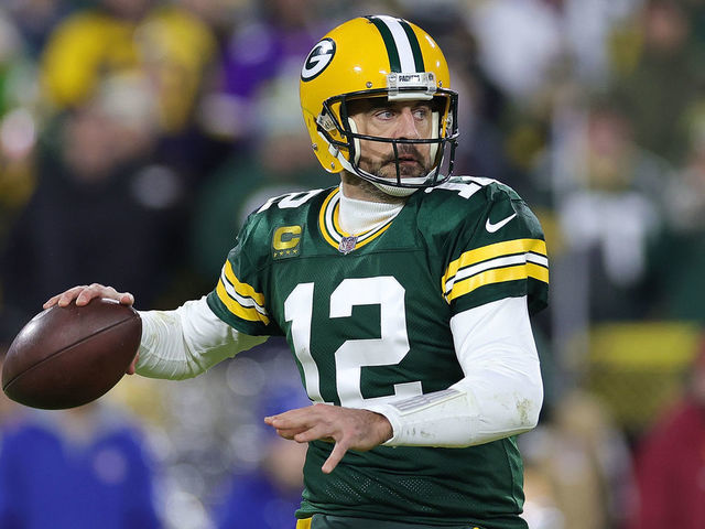 Report: Jets acquire Rodgers from Packers