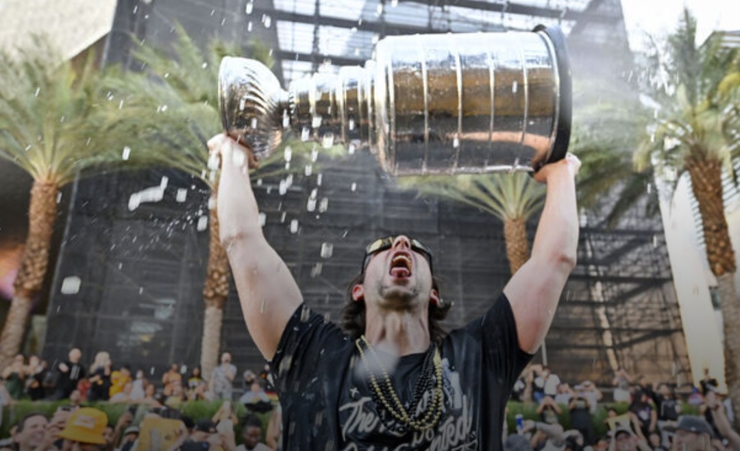 Best moments from Golden Knights’ Stanley Cup championship parade