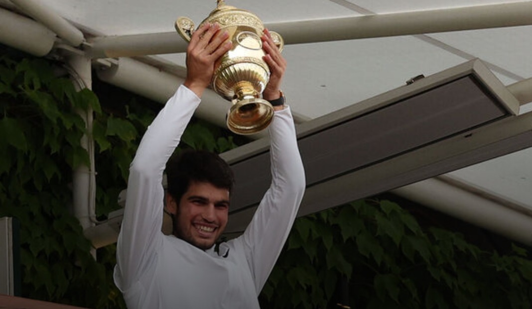Alcaraz’s Wimbledon title keeps him at No. 1, Vondrousova up to No. 10