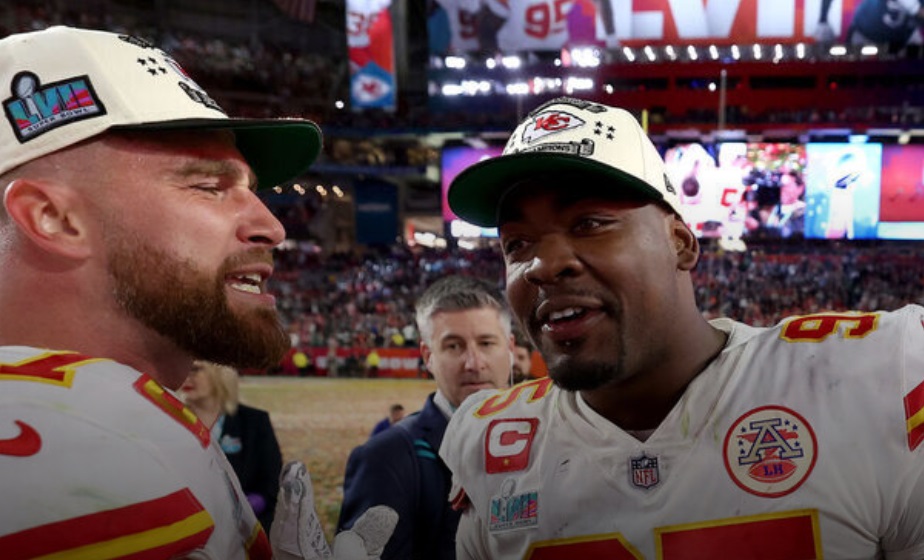 Kelce begs Jones to end holdout: ‘You’re really scaring me, man’
