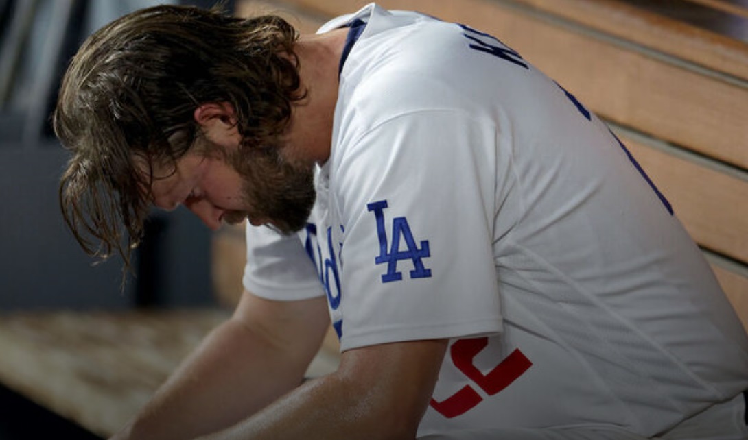 Kershaw pulled in 1st inning of ’embarrassing’ Game 1 loss to D-Backs