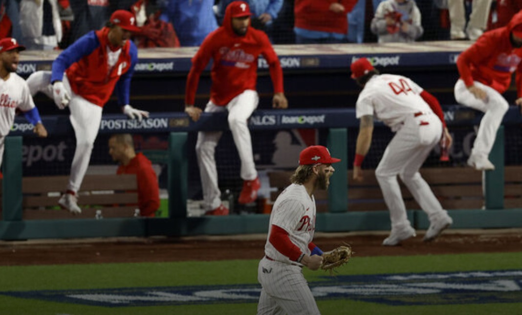Phillies power past D-Backs with 3 homers to take NLCS opener