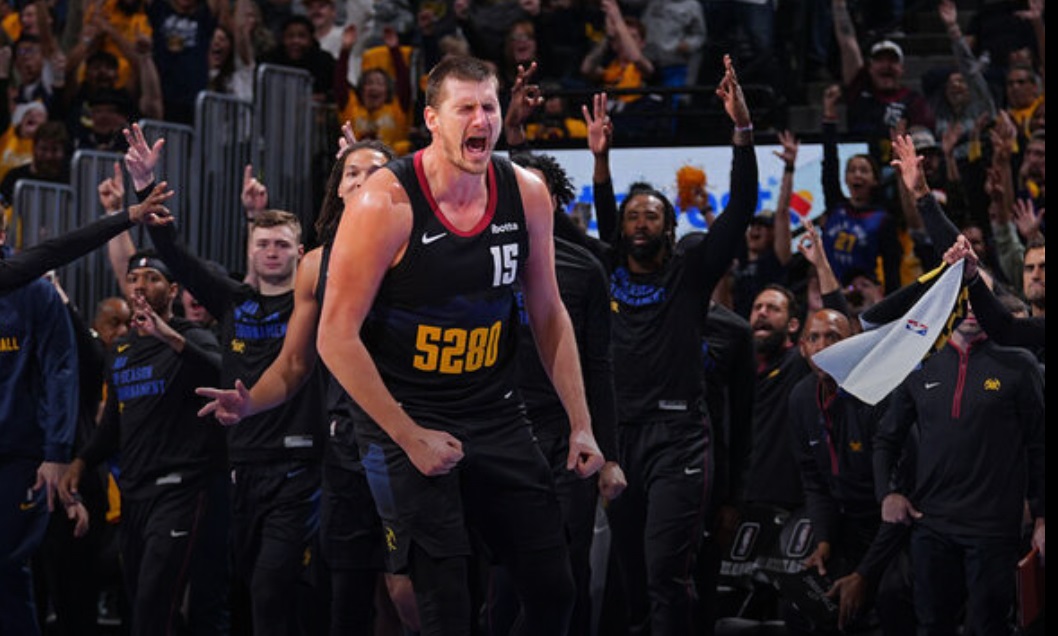 In-Season Tournament roundup: Jokic slices up Mavs, Curry saves Warriors