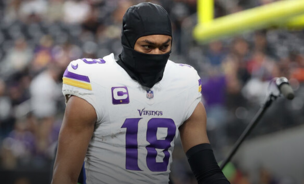 Vikings’ Jefferson sustains chest injury in return from 7-game absence