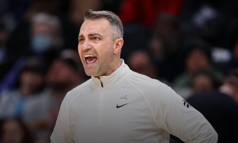 Raptors coach Rajakovic fined $25K for blasting officials