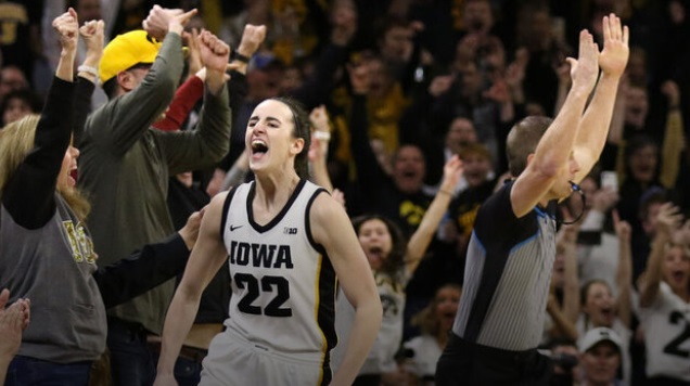Iowa’s Clark breaks NCAA women’s hoops scoring record