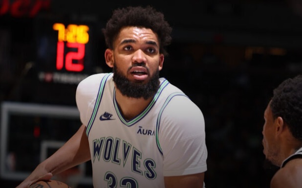 Report: KAT out indefinitely with torn meniscus