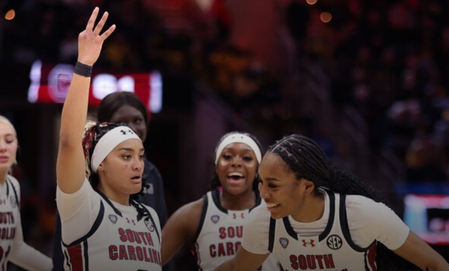 No. 1 South Carolina crushes NC State to reach title game