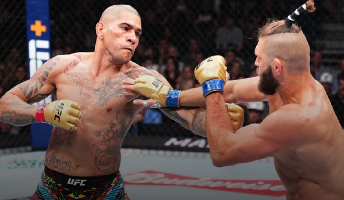Pereira TKOs Prochazka again to retain UFC title