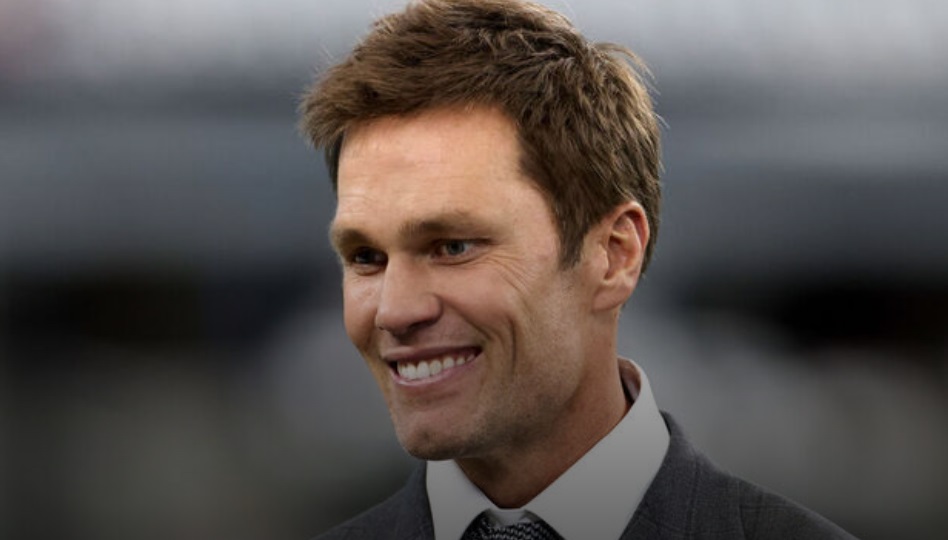 Brady approved as Raiders minority owner