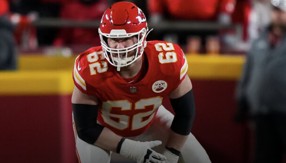 Report: Bears trade 4th-round pick to Chiefs for Thuney