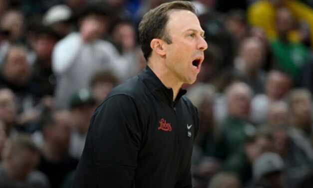 Xavier hires Richard Pitino as head coach