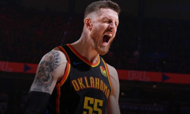 Thunder crush Nuggets in Game 2