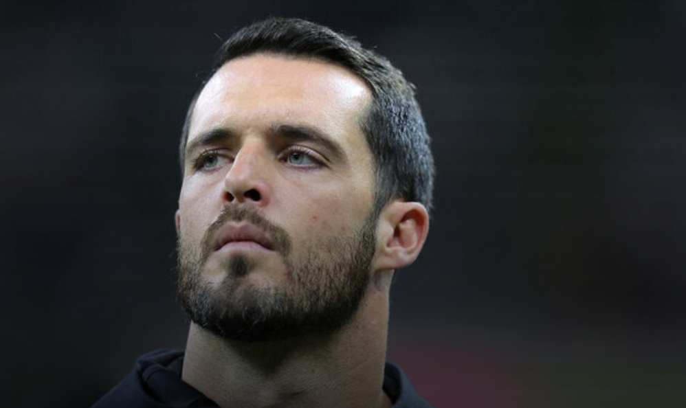 Report: Saints’ Carr undecided on shoulder surgery
