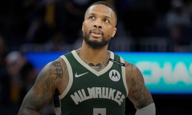 Report: Bucks waiving Lillard to stretch remaining $113M on contract