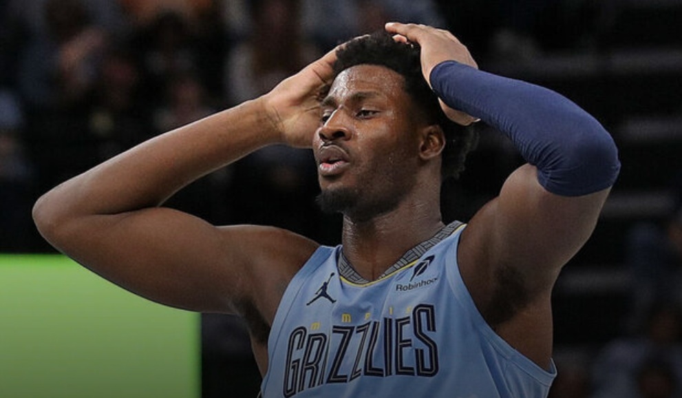 Grizzlies’ Jackson injured after signing 0M extension