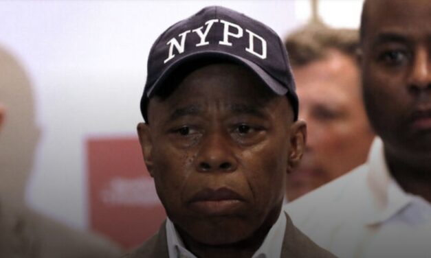 Mayor: Gunman who killed 4 at Manhattan office targeting NFL HQ