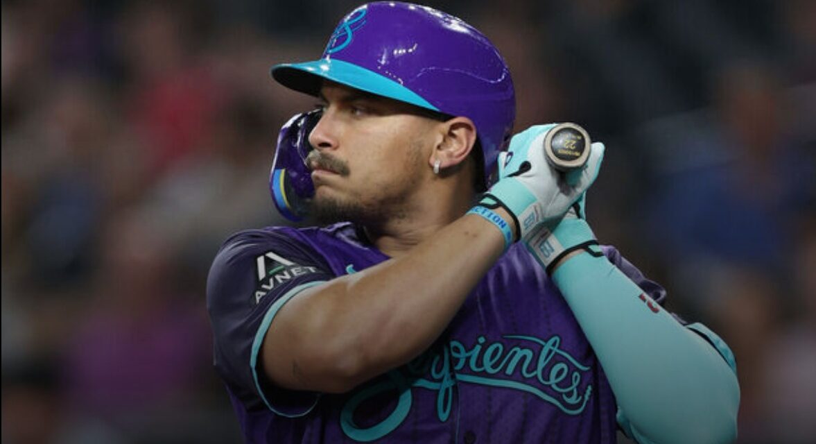 D-Backs trade Naylor to Mariners
