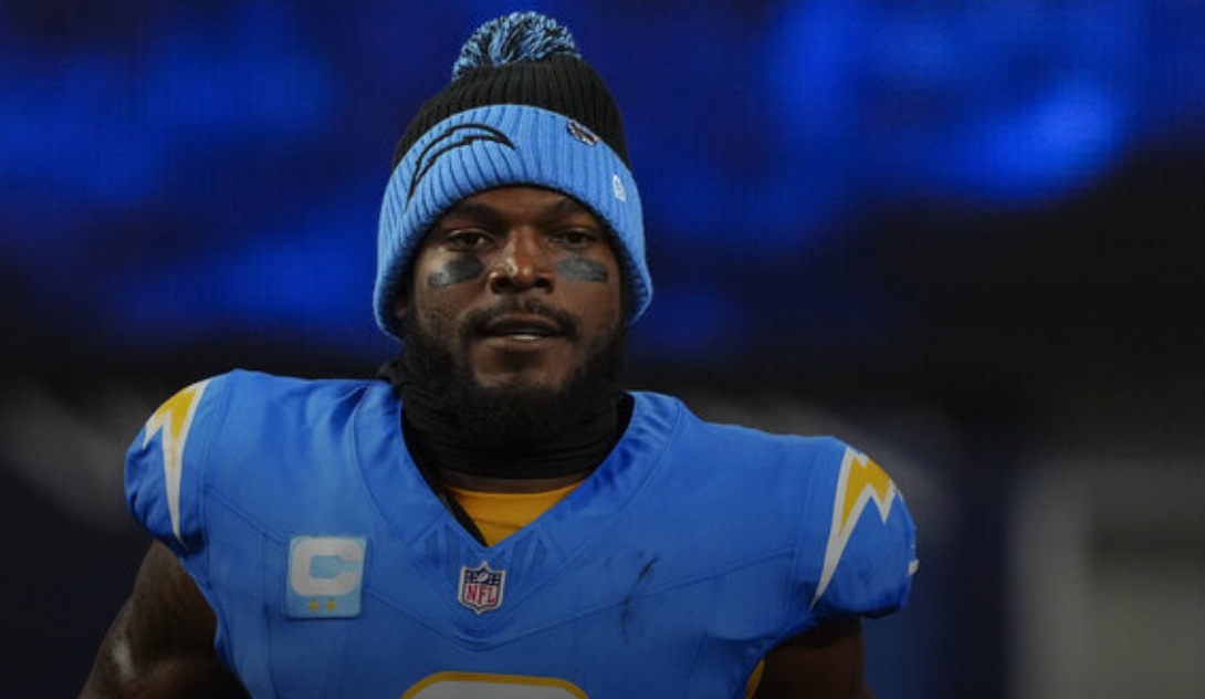 Chargers’ Perryman arrested on weapons charges, remains in jail