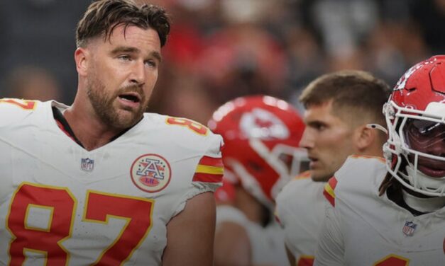 Chiefs’ Kelce accepts blame for Worthy’s injury