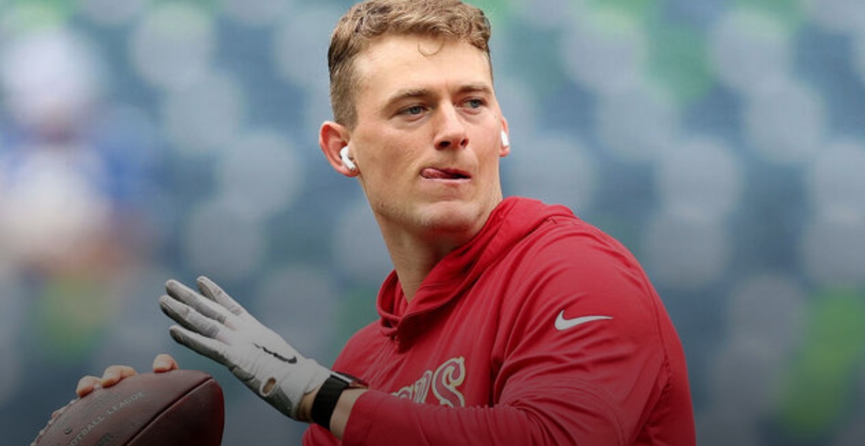 Jones finally gets shot with 49ers, 4 years after they almost drafted him
