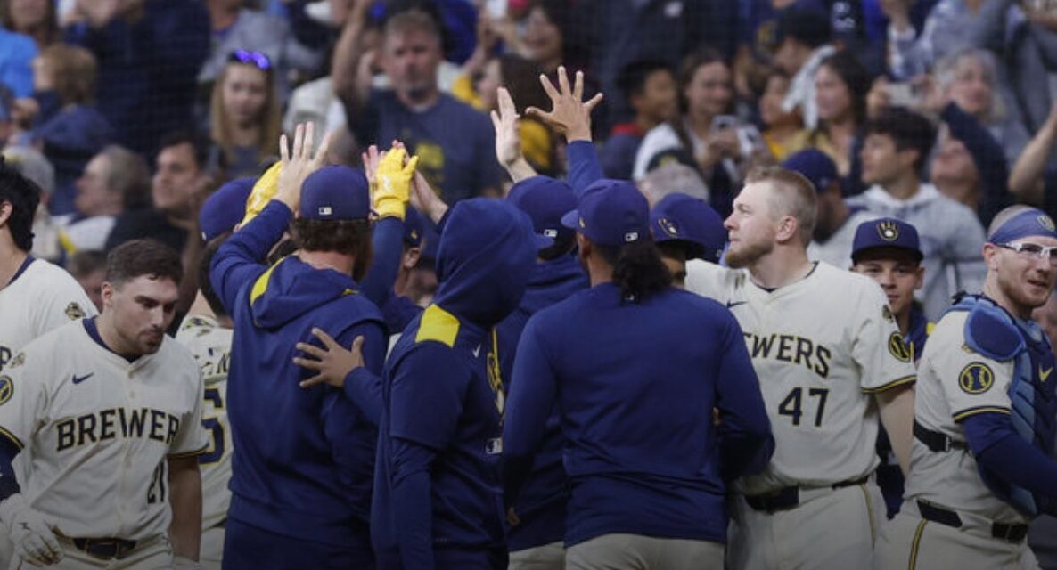 Brewers become 1st team to punch postseason ticket