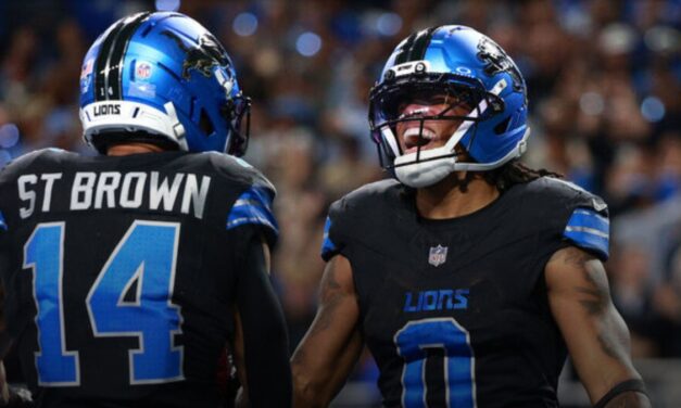 Gibbs scores 2 TDs, Lions neutralize Bucs on MNF