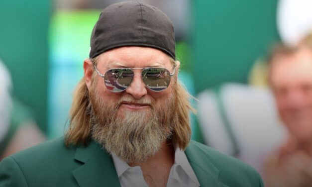 Ex-Jets center Mangold dies at 41