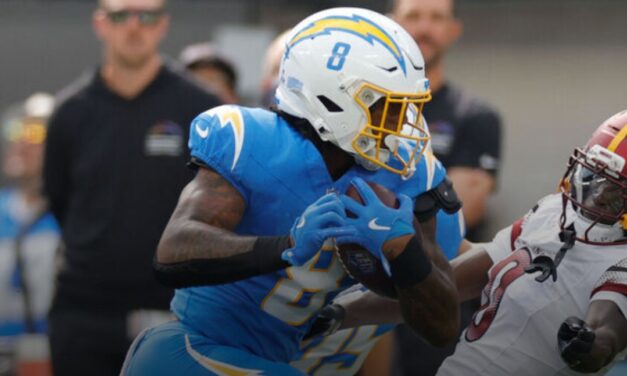 Chargers placing rookie Hampton on IR with ankle injury