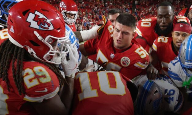 Chiefs handle Lions on SNF before postgame fight