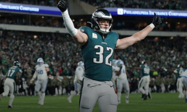 Eagles’ defense handles Lions on SNF