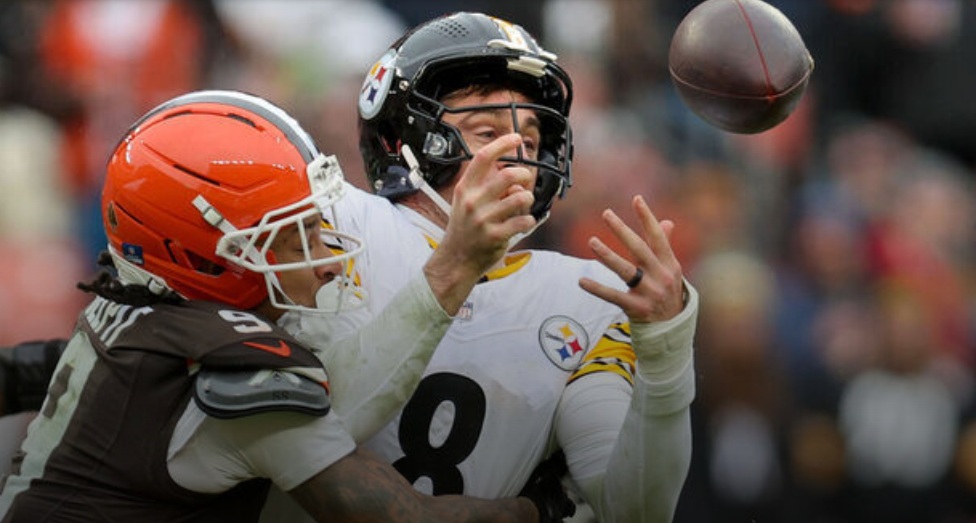 Steelers bank on rebound after letting AFC North slip through hands