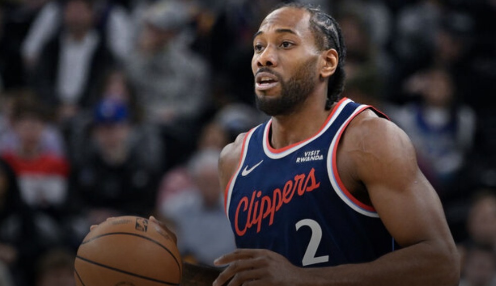 Clippers beat Jazz behind Leonard’s 25th straight game with 20+ points