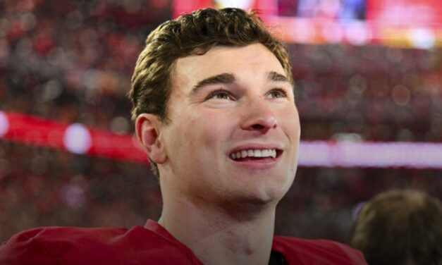 Projected No. 1 pick Mendoza declares for NFL draft