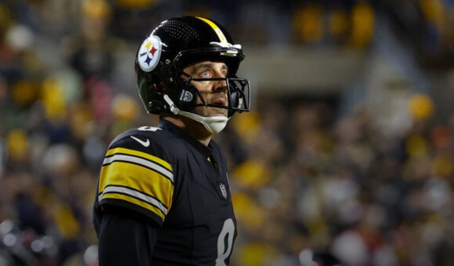 Rodgers won’t make ’emotional decisions’ about future, backs Tomlin