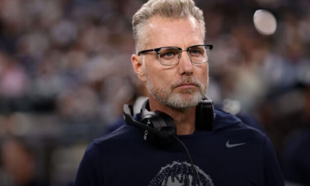 Report: Cowboys fire DC Eberflus after 1 season