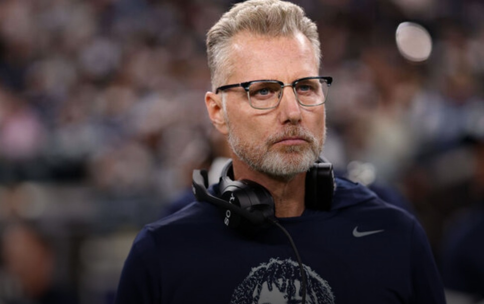 Report: Cowboys fire DC Eberflus after 1 season Report: Cowboys fire DC Eberflus after 1 season