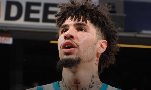 Report: LaMelo Ball uninjured in 2-car crash in Charlotte