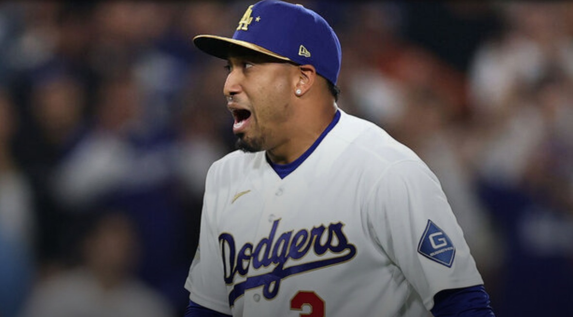 Offseason additions Tucker, Díaz lift Dodgers past D-Backs Offseason additions Tucker, Díaz lift Dodgers past D-Backs