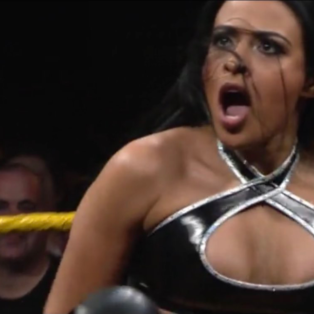 WWE Diva Zelina Vega Has Nudes Leaked.